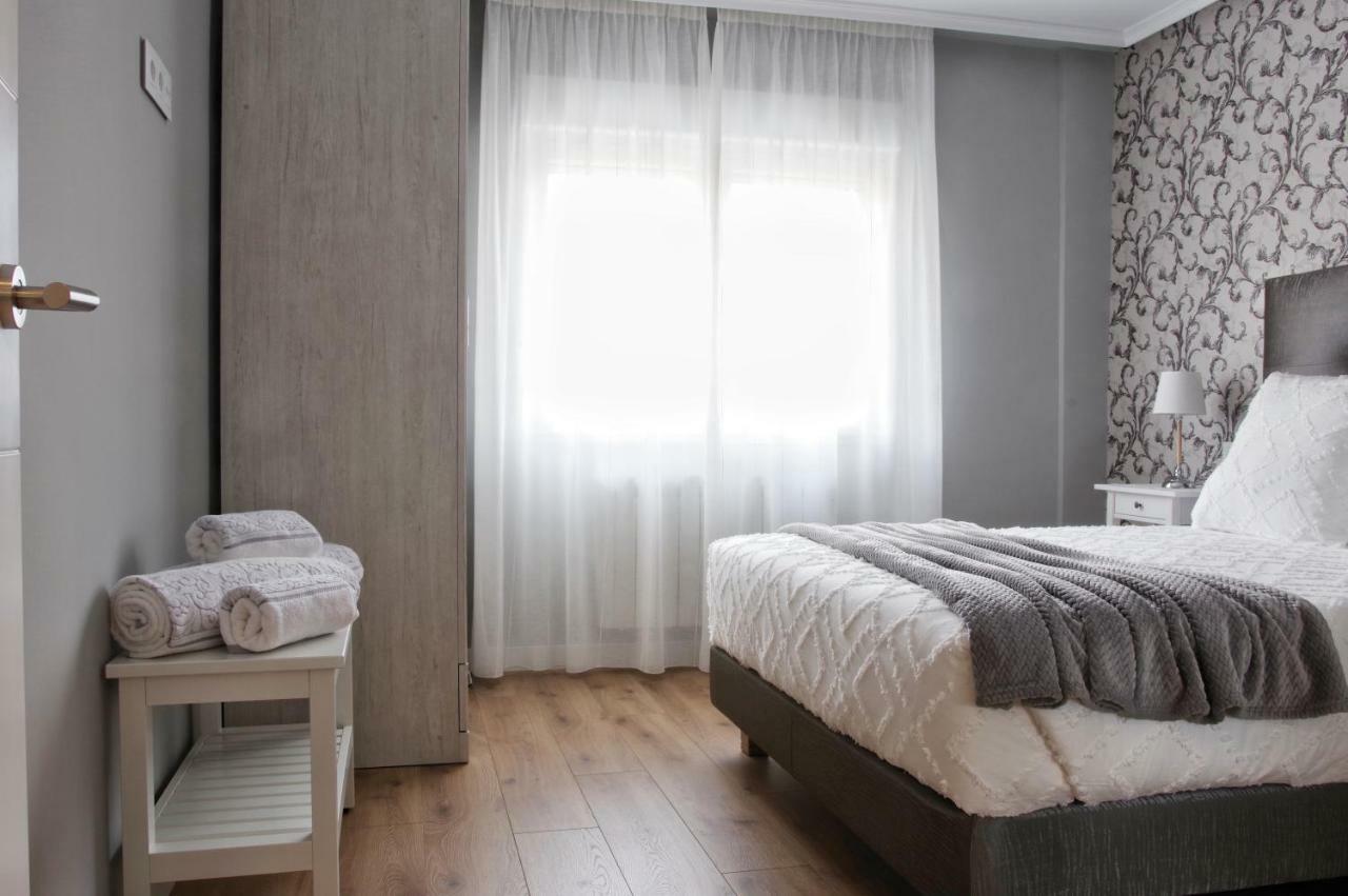 Apartamentos Bahia San Lorenzo خيخون المظهر الخارجي الصورة