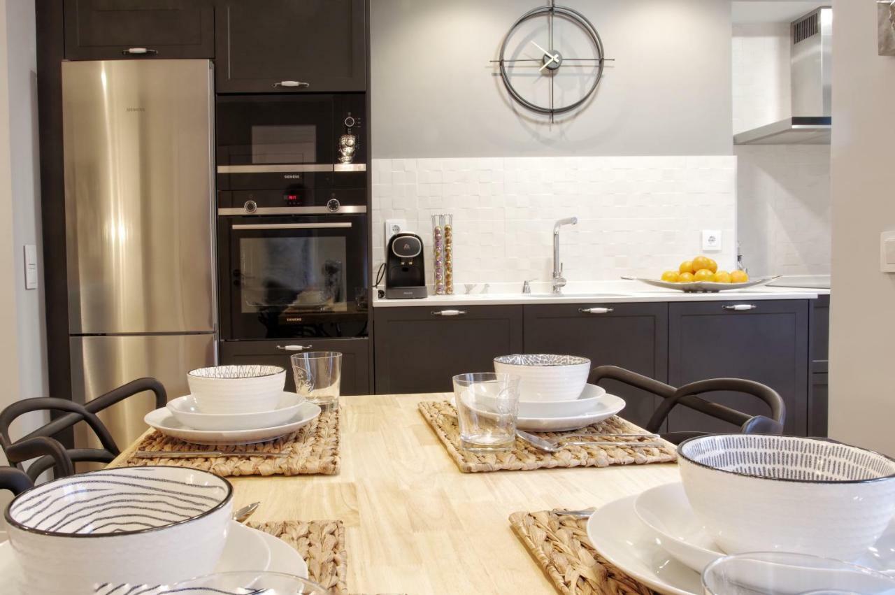 Apartamentos Bahia San Lorenzo خيخون المظهر الخارجي الصورة